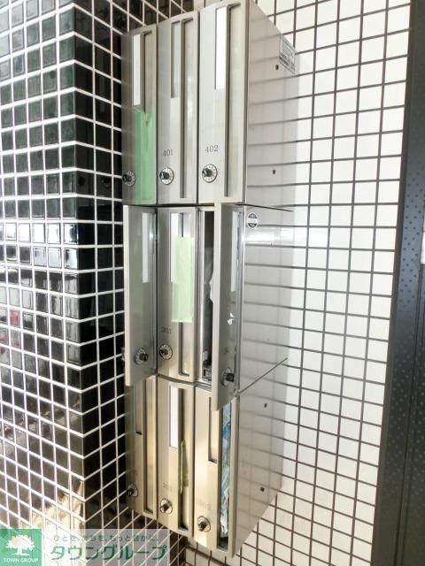 その他　宅配ボックスです
