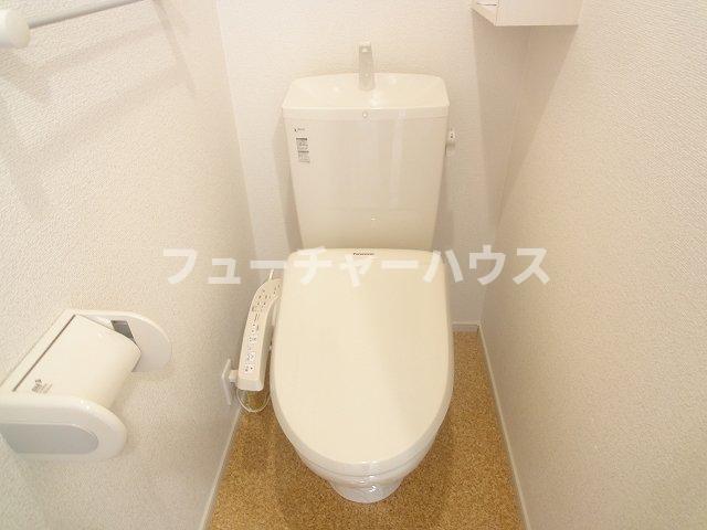 トイレ　シンプルで使いやすいトイレです