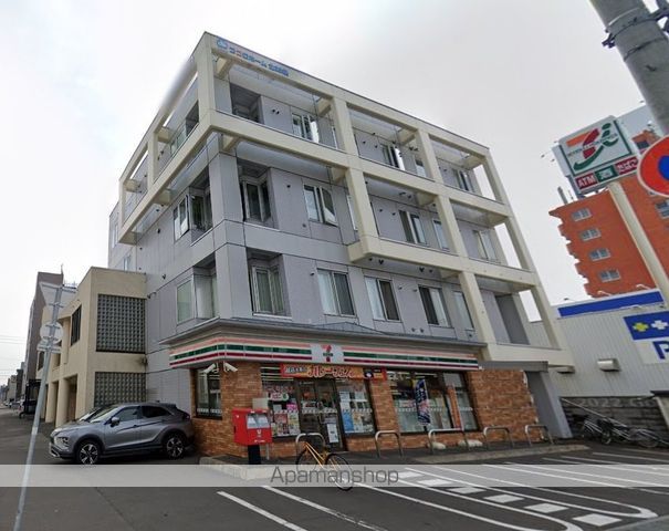 コンビニ　セブン－イレブン札幌北３５条店（コンビニ）まで237m