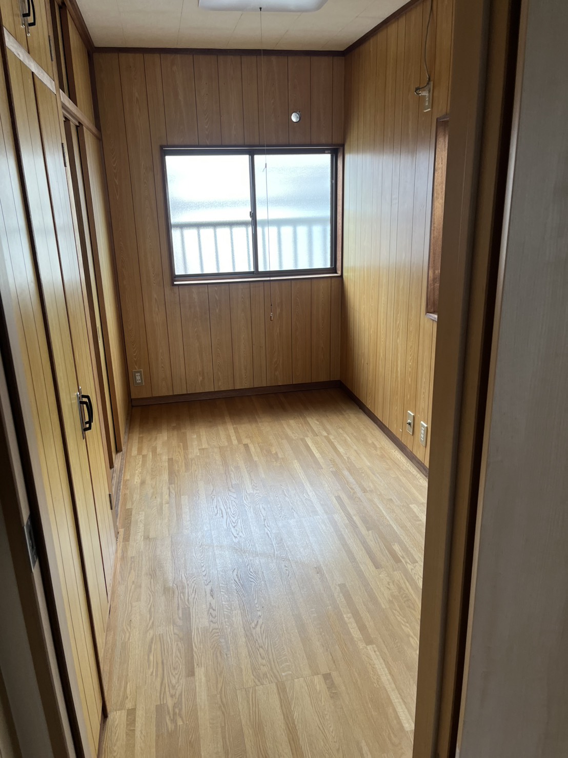 寝屋川市上神田2丁目 戸建の内装写真
