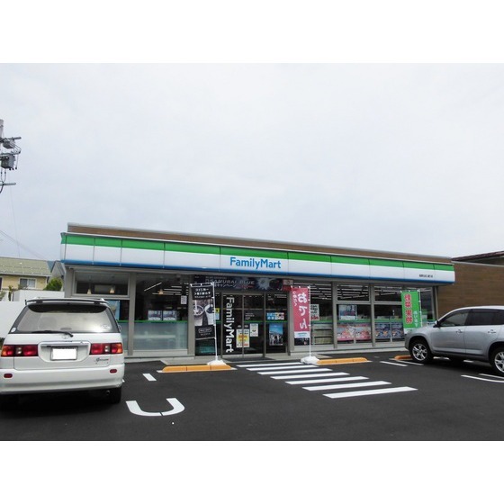 コンビニ　ファミリーマート長野ＳＢＣ通り店（コンビニ）まで444m