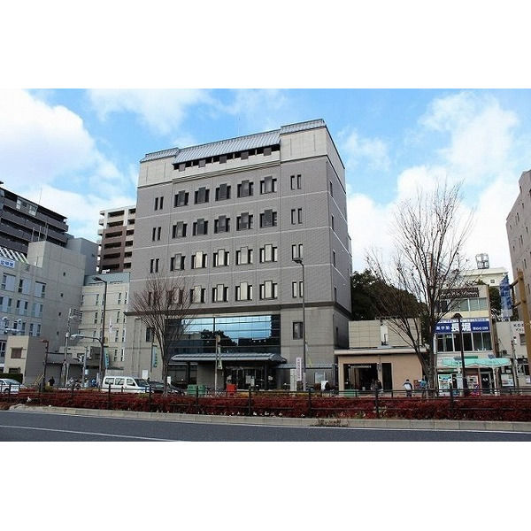 役所　大阪市西区役所（役所）まで437m
