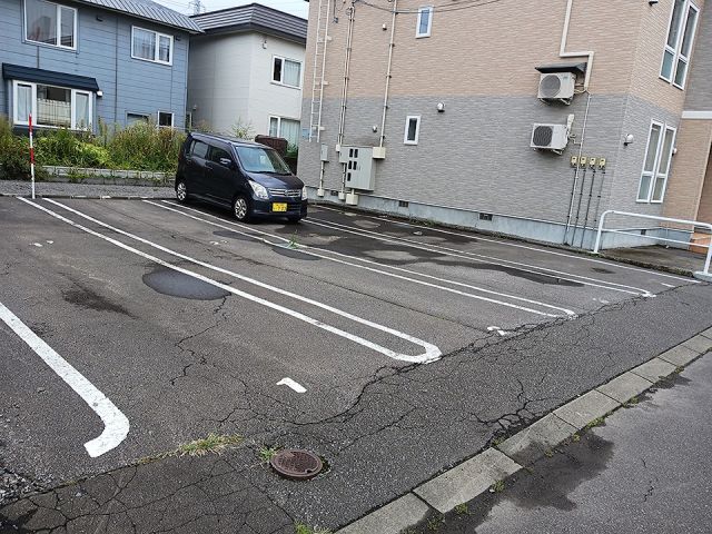 ＪＲ函館本線 旭川駅 バス乗車時間：20分 最寄りバス停で下車 徒歩5分 2階建 築17年のその他写真