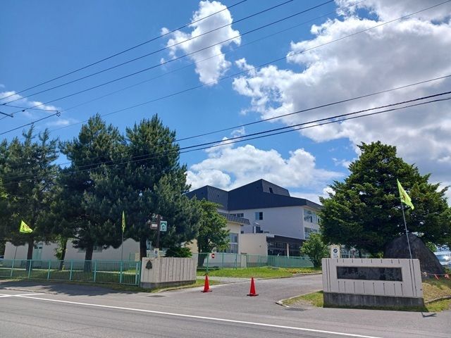 小学校　旭川市立永山南小学校（小学校）まで450m