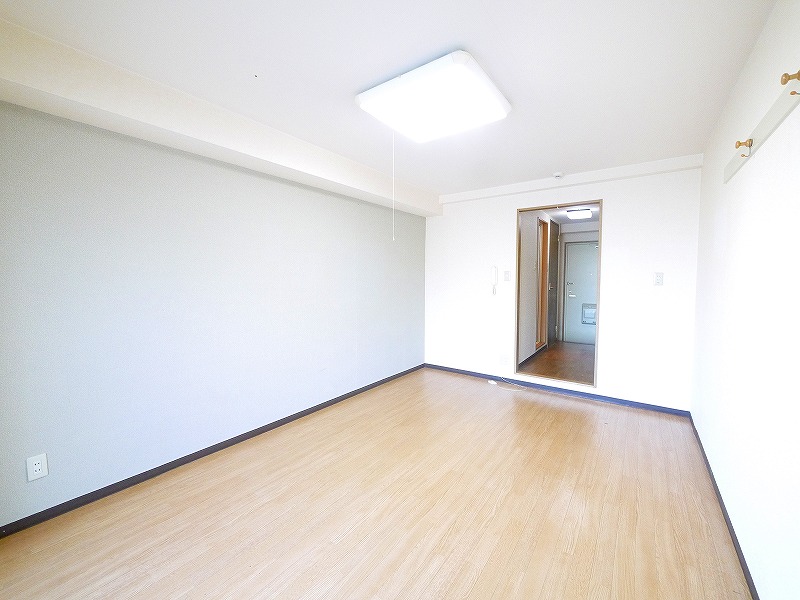 その他部屋・スペース　落ち着いて過ごせるお部屋なので、寝室にいかがでしょうか