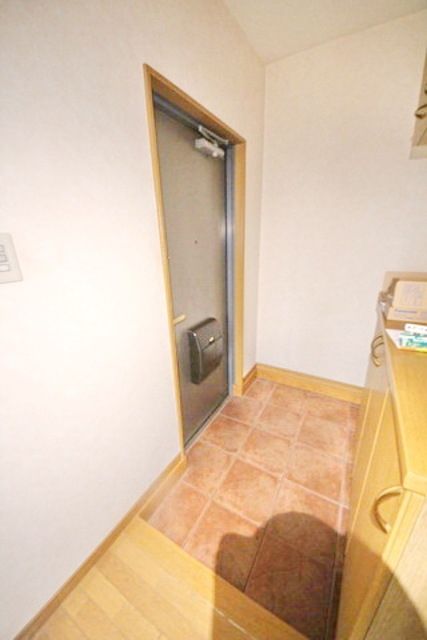 玄関　同タイプ別部屋写真
