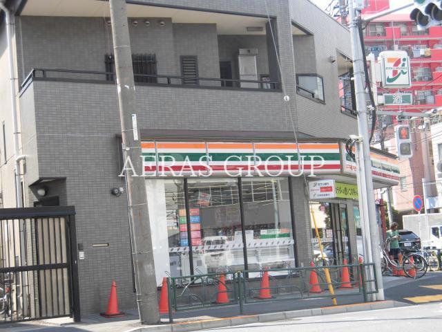 コンビニ　セブンイレブン台東日本堤2丁目店（コンビニ）まで118m
