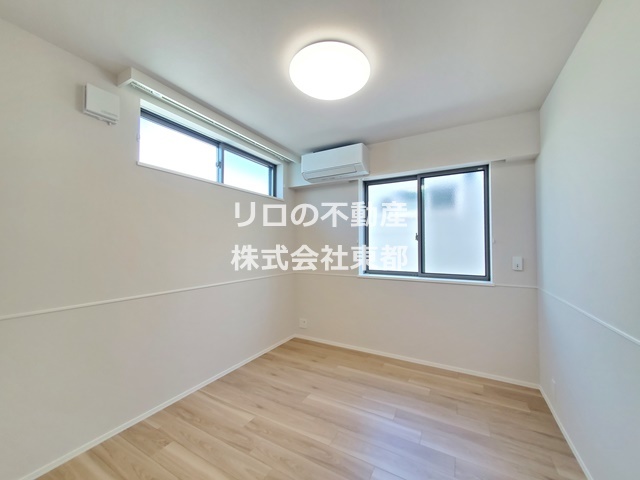 その他部屋・スペース　陽当たりのいいお部屋は寝室にもピッタリです♪