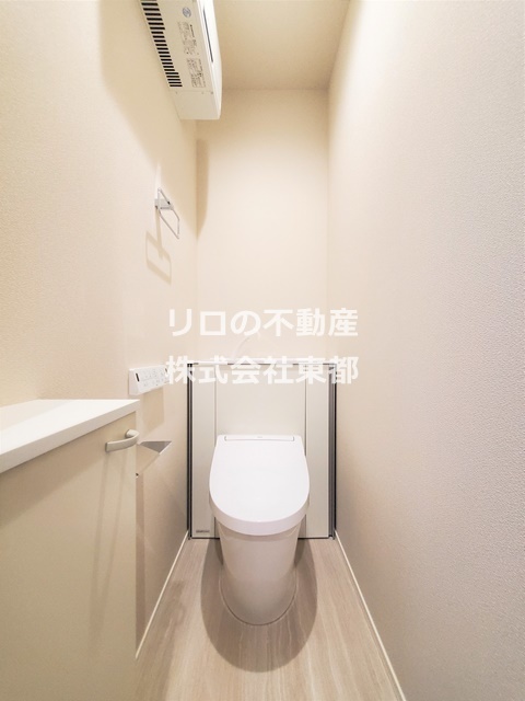 トイレ　ゆったり快適なレストルームです♪
