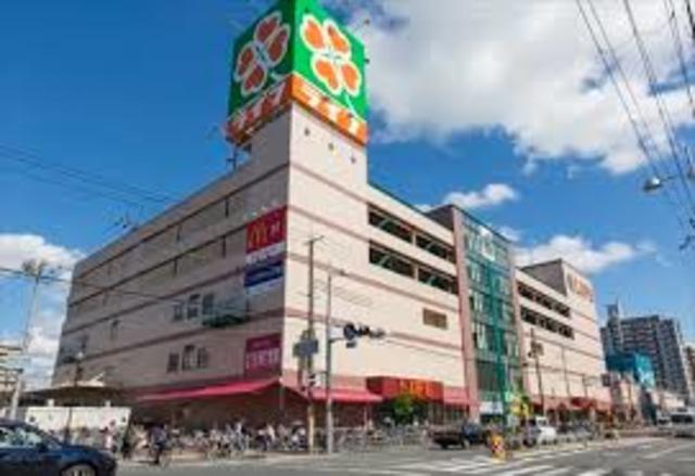 スーパー　ライフ関目店（スーパー）まで852m