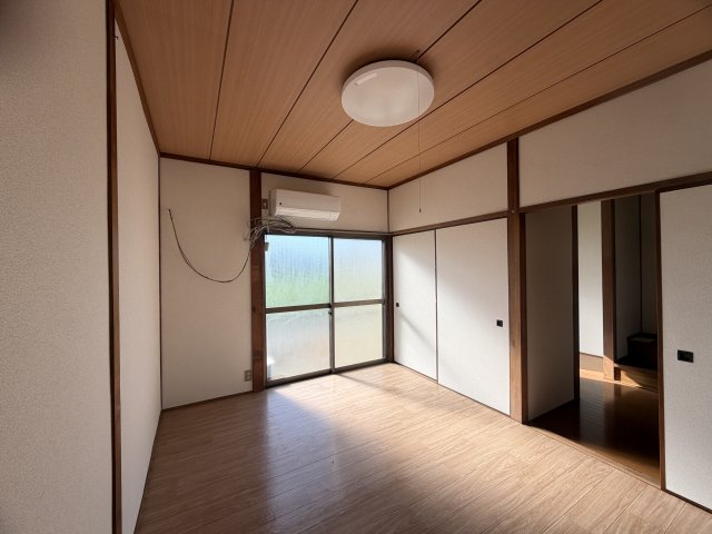 橋本住宅の居間写真