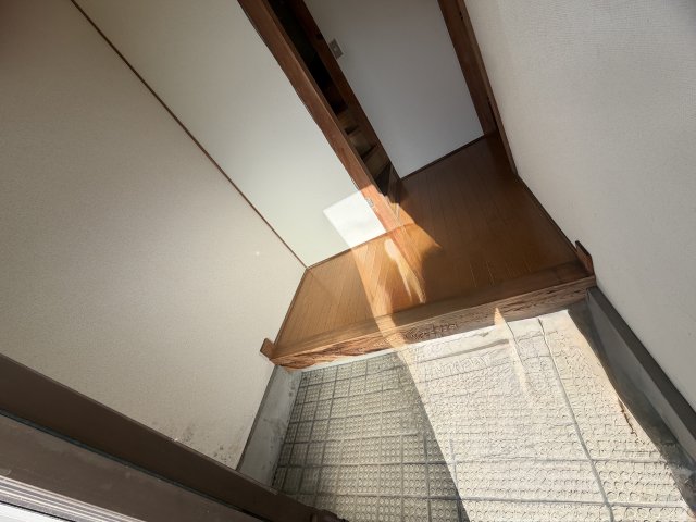 橋本住宅の玄関写真