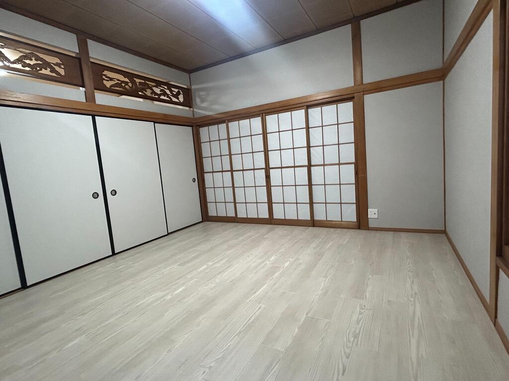 その他部屋・スペース　フローリング貼替2026.8