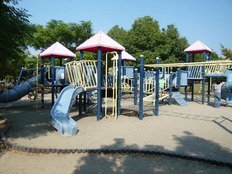 公園　美薗中央公園（公園）まで895m