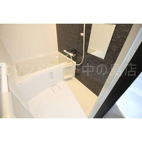 バス・シャワールーム　詳細は、ウィンドワード中の島店までご相談下さい。