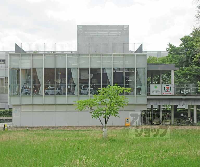 コンビニ　セブンイレブン 京都大学宇治おうばくプラザ店（コンビニ）まで240m