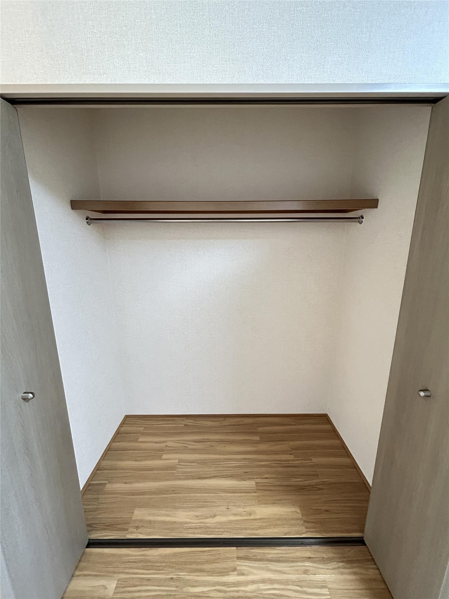 収納　クローゼット