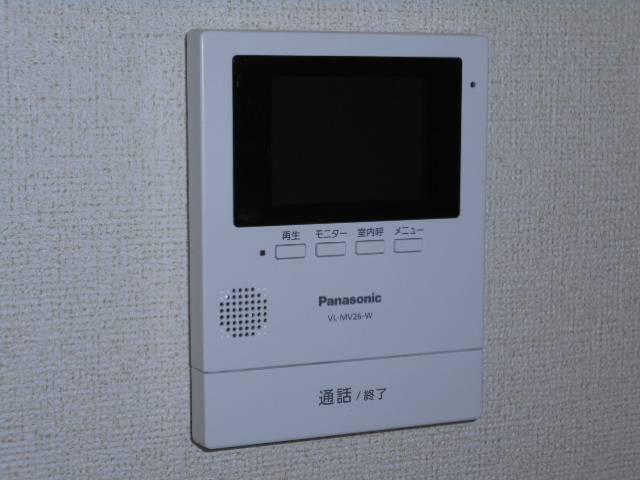 セキュリティ　カラーＴＶモニター付インターホン完備