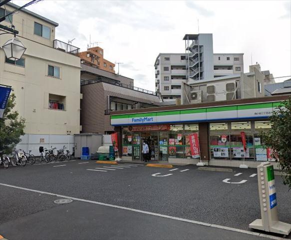 コンビニ　ファミリーマート（コンビニ）まで245m