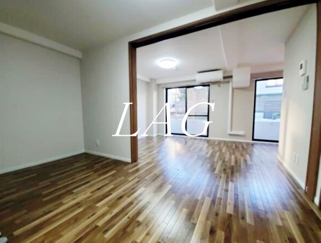 居室・リビング　洋室のお部屋です。