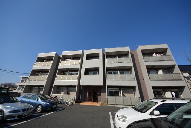 建物外観　★南向き日当良好です★