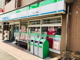 コンビニ　ファミリーマート 大島五丁目店（コンビニ）まで427m