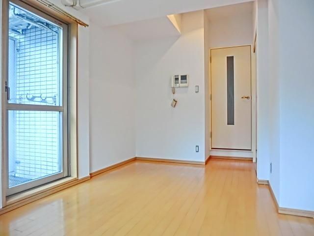 居室・リビング　別号室別部屋　参考