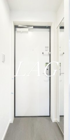 玄関　玄関です。（同仕様です）