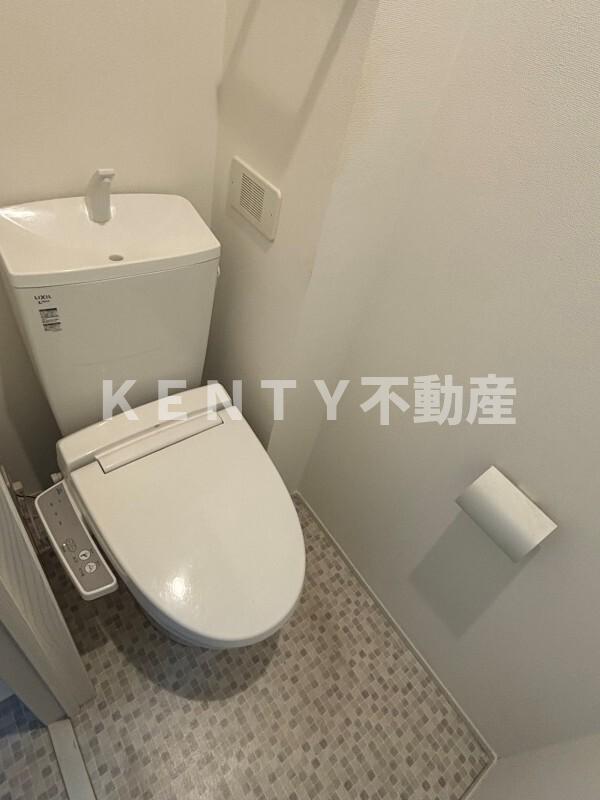 トイレ　落ち着いたトイレです