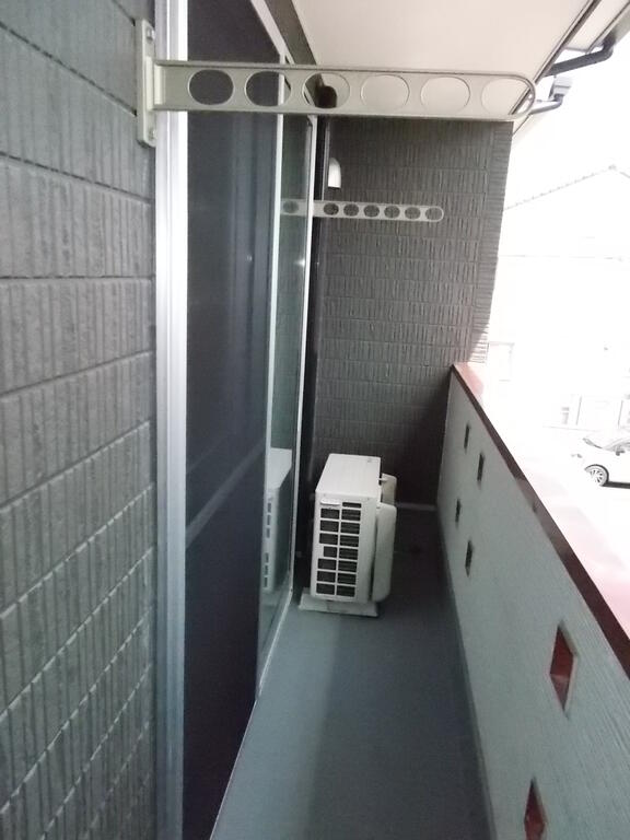 バルコニー　バルコニー（同物件他部屋画像）