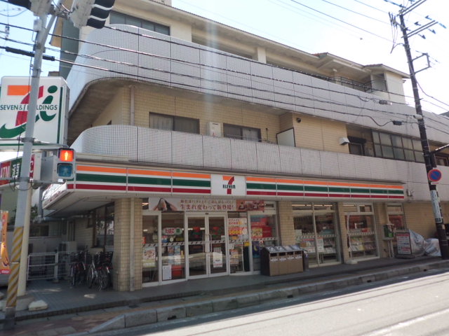 コンビニ　セブンイレブン 浦安北栄3丁目店（コンビニ）まで121m