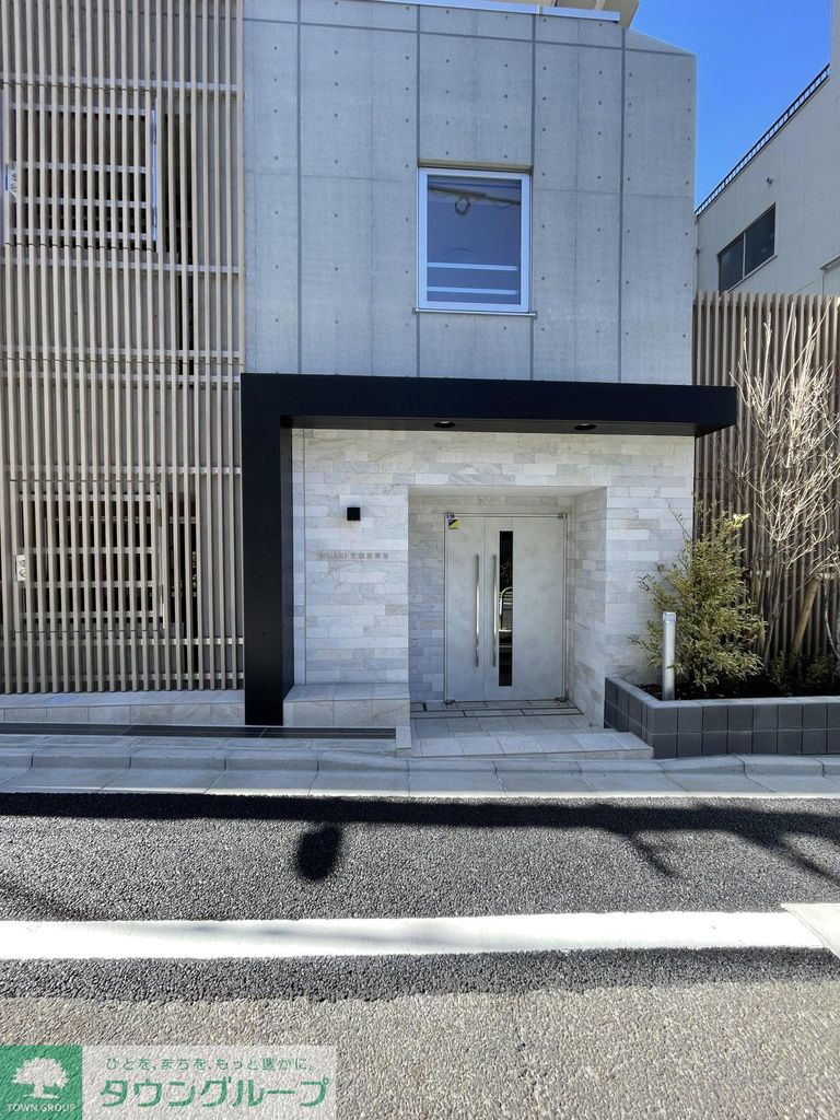エントランス　エントランス