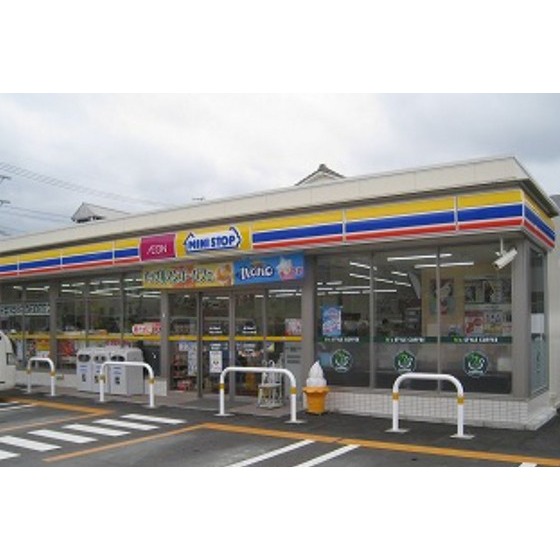 コンビニ　ミニストップ浜松元浜町店（コンビニ）まで223m