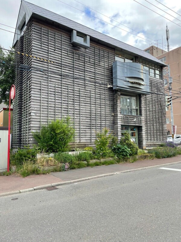 飲食店　サッポロ珈琲館月寒店（飲食店）まで659m
