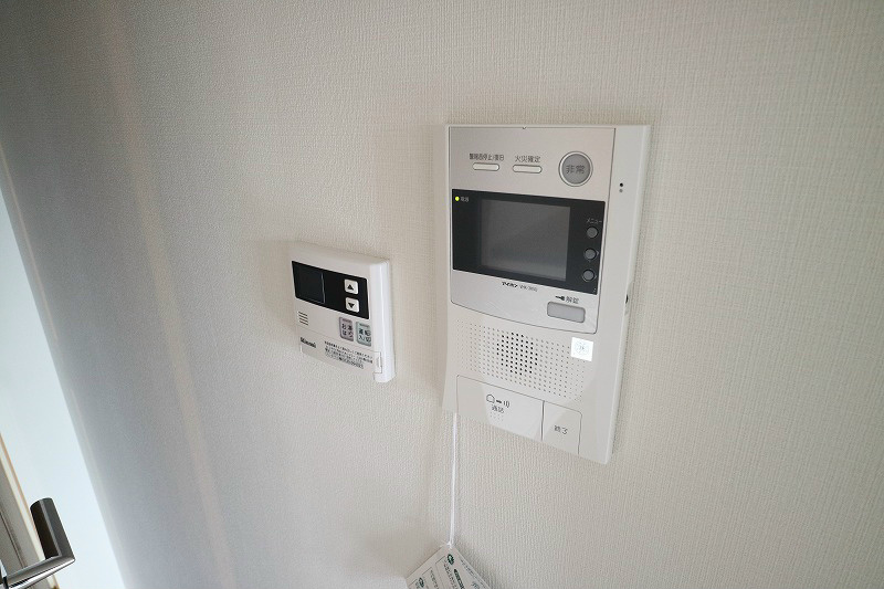 セキュリティ　実際のお部屋と色が異なります。
