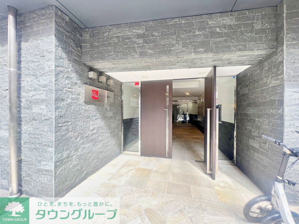エントランス　エントランス