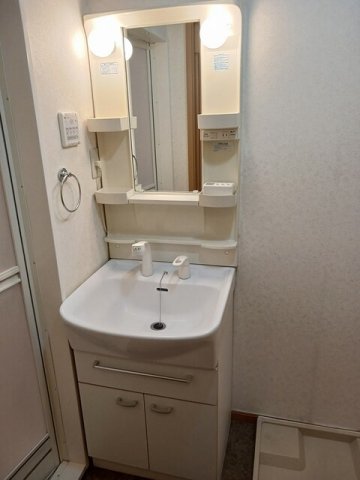 洗面設備　洗面所です