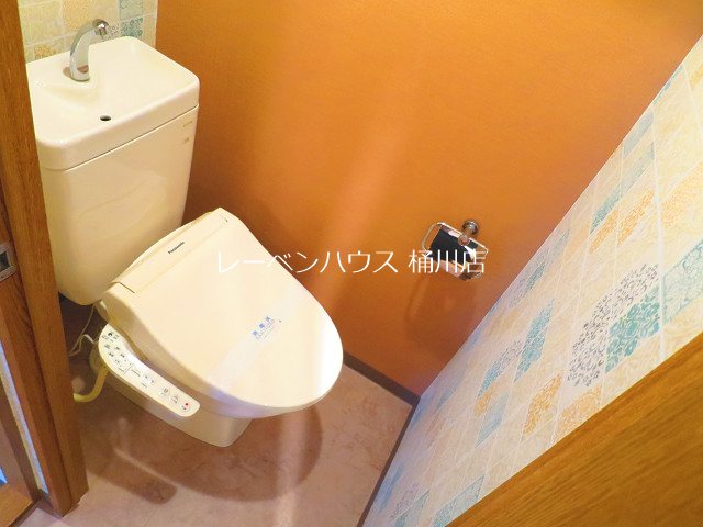 トイレ　レーベンハウス桶川店へ　048-787-5511