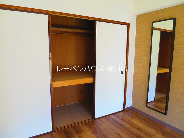 収納　レーベンハウス桶川店へ　048-787-5511