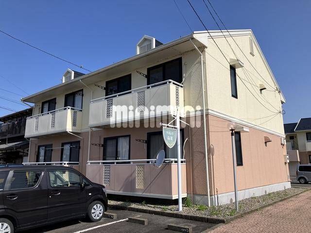 建物外観　全室角部屋のコーポ