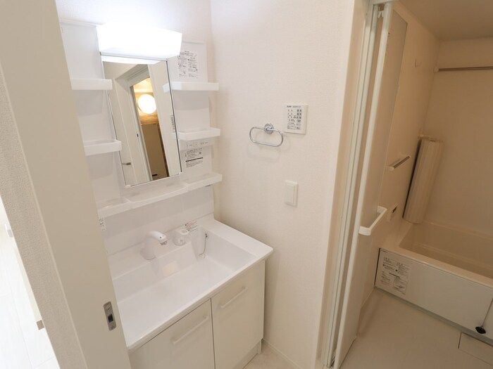 洗面設備　洗面所です