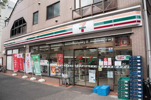 コンビニ　セブンイレブン世田谷野沢2丁目店（コンビニ）まで358m