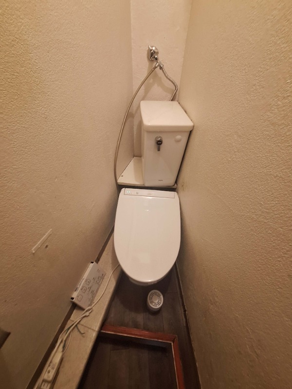 トイレ　※他部屋参考写真