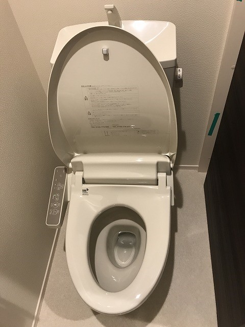 トイレ　別部屋参考写真