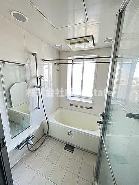 バス・シャワールーム　別部屋参考写真