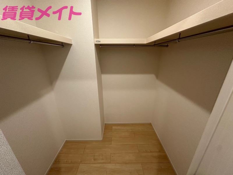 収納　反転タイプ参考写真