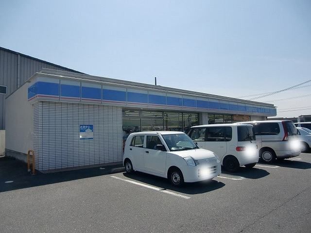コンビニ　ローソン国道辻店（コンビニ）まで581m