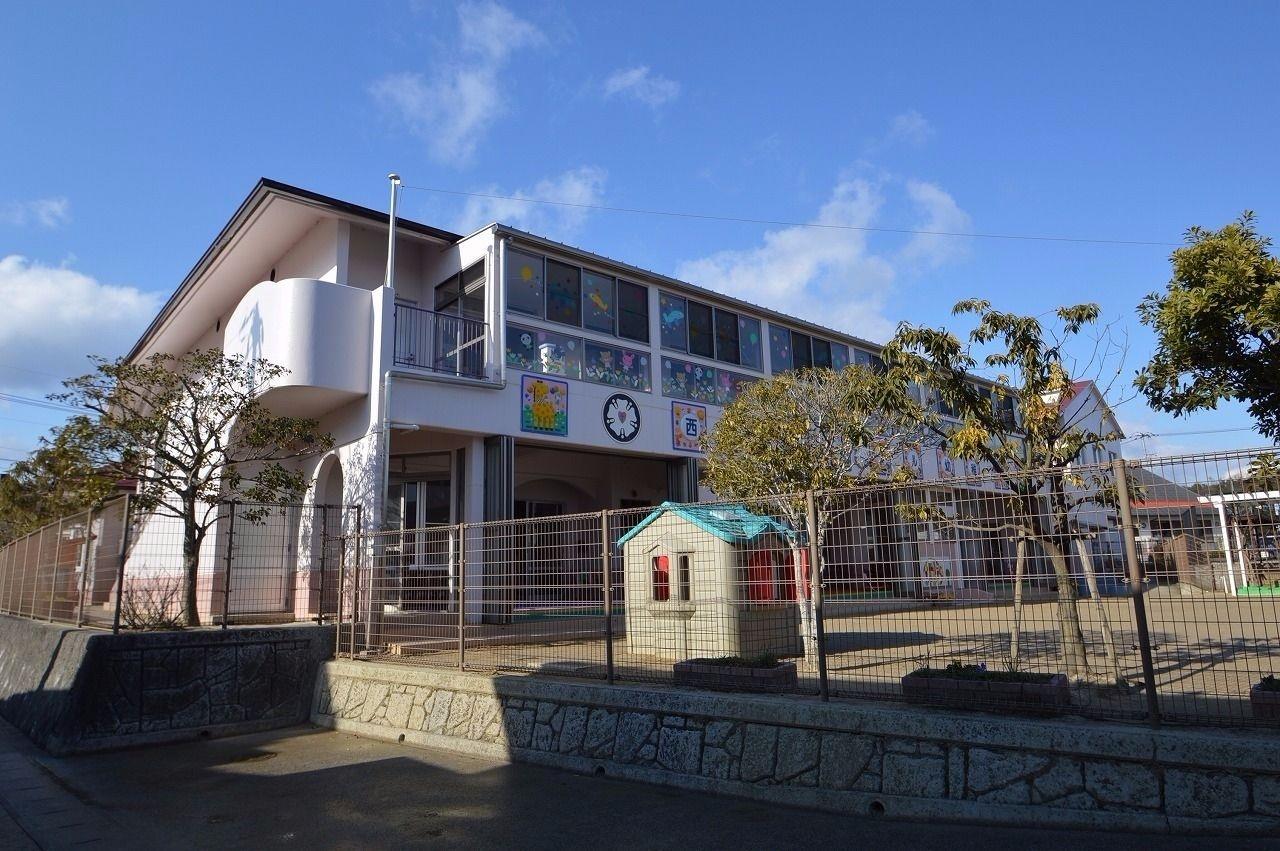 幼稚園・保育園　西条ルーテル幼稚園（幼稚園・保育園）まで495m