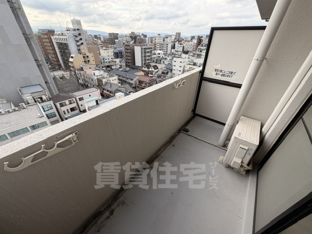 地下鉄御堂筋線 東三国駅 徒歩1分 10階建 築31年の内装写真