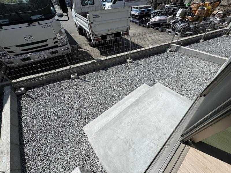 バルコニー　外からの目が気にならないバルコニーで洗濯物が干せます